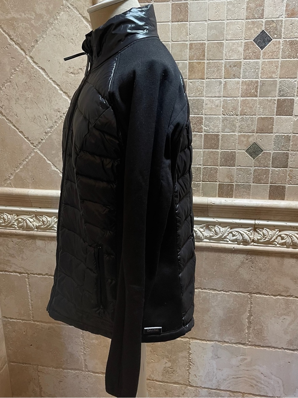 Calvin Klein Performance down puffer jacket - Picture 3 of 9